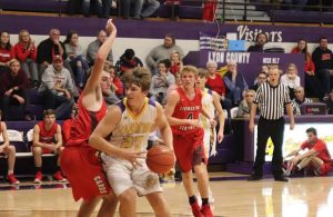 lyons-basketball-vs-livingston-23