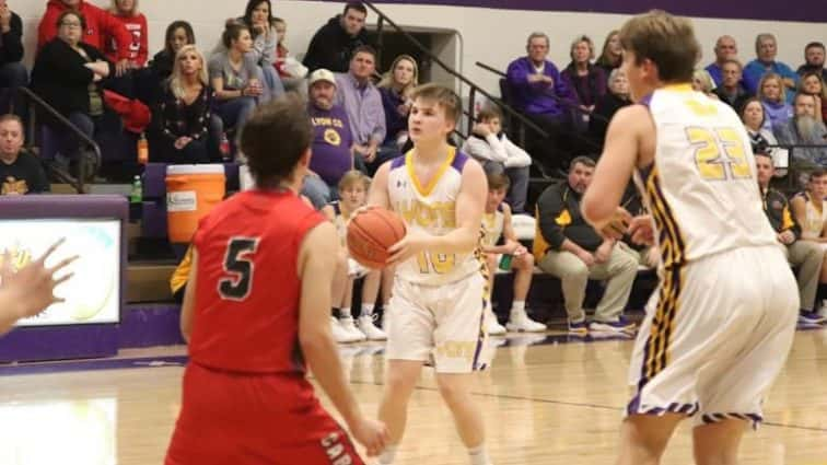 lyons-basketball-vs-livingston-32