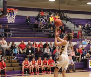 lyons-basketball-vs-livingston-45