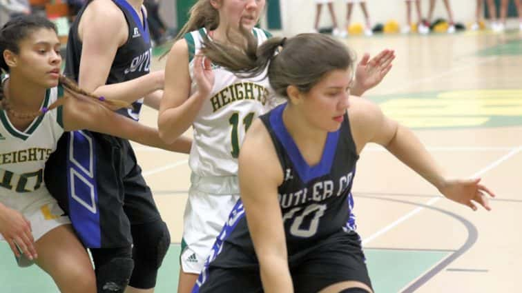 uha-girls-vs-butler-32