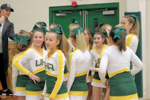 uha-cheerleaders-4