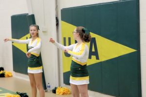 uha-cheerleaders-34