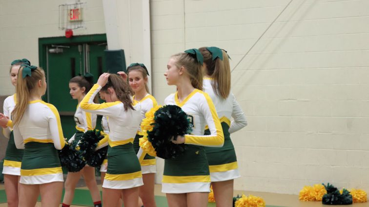 uha-cheerleaders-38