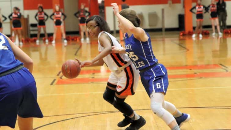 hoptown-vs-graves-co-52