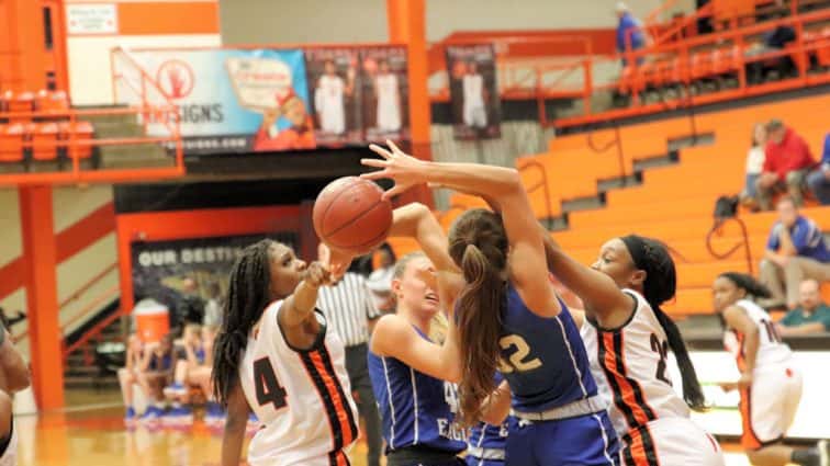 hoptown-vs-graves-co-57