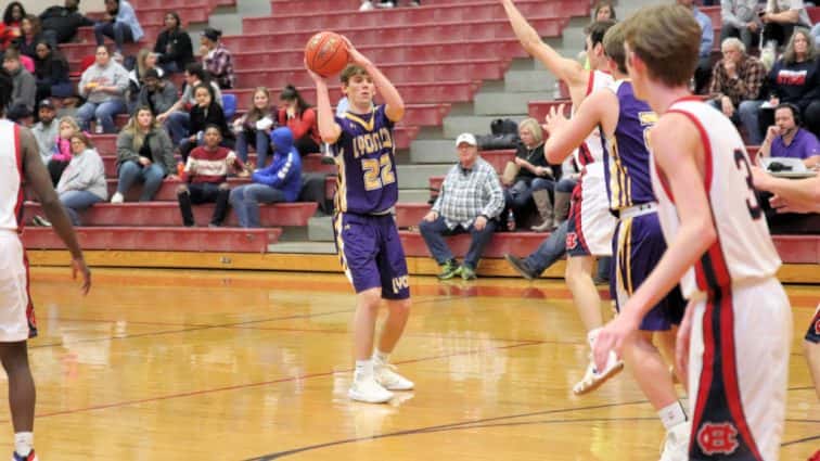 lyon-vs-hopkins-central-15