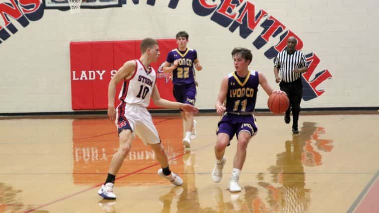 lyon-vs-hopkins-central-24