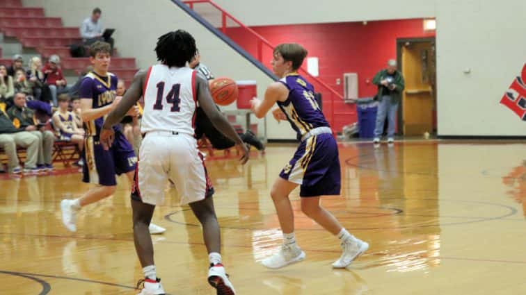 lyon-vs-hopkins-central-37