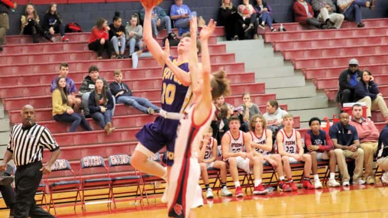 lyon-vs-hopkins-central-42