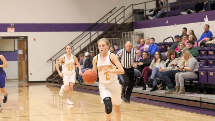 lady-lyons-vs-st-marys-21