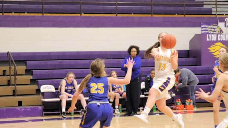 lady-lyons-vs-st-marys-25