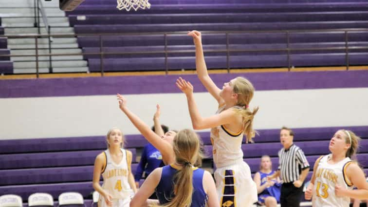 lady-lyons-vs-st-marys-36