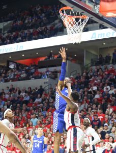 p-j-scores-with-hand-in-his-face