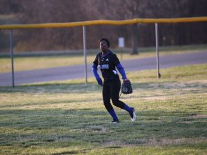 fort-campbell-softball-vs-christian-co-18