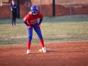 fort-campbell-softball-vs-christian-co-90