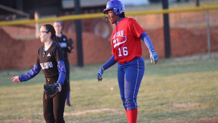 fort-campbell-softball-vs-christian-co-122