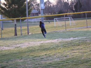 fort-campbell-softball-vs-christian-co-96