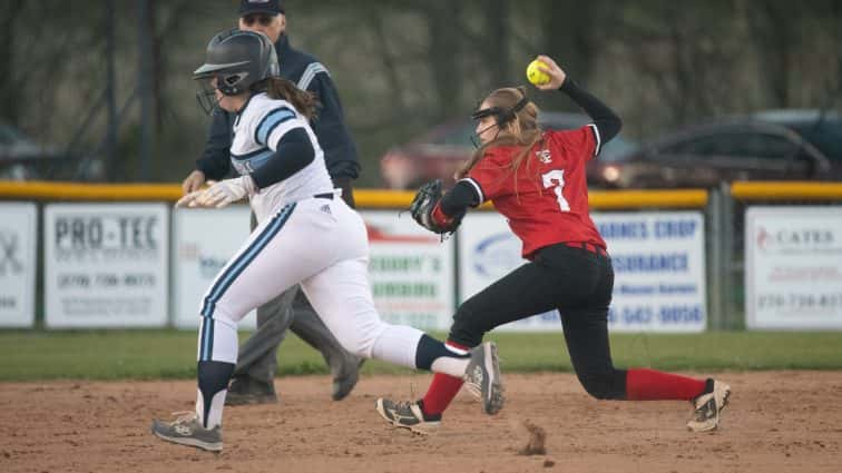 lady-rebels-at-logan-3-26-19-11