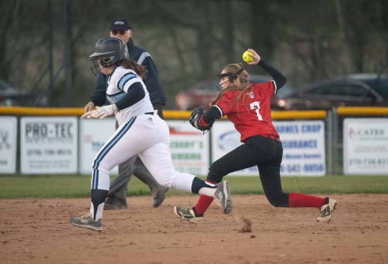 lady-rebels-at-logan-3-26-19-11-2