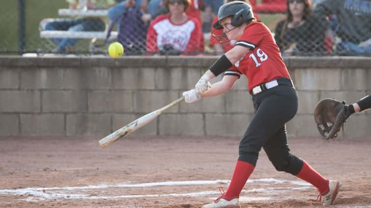 lady-rebels-at-lady-panthers-4-16-2