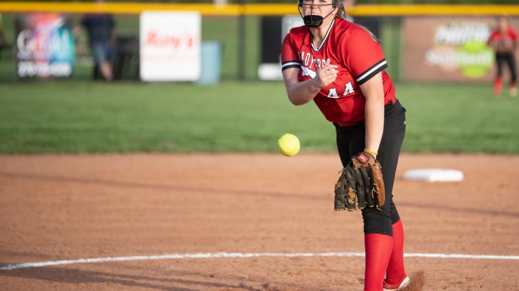 lady-rebels-at-lady-panthers-4-16-5