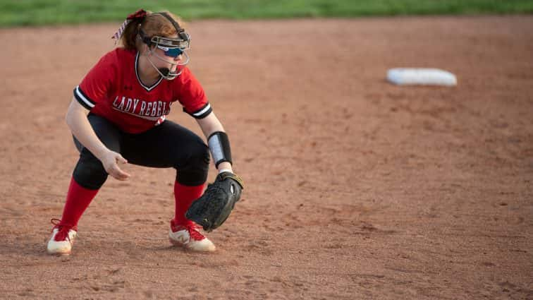 lady-rebels-at-lady-panthers-4-16-18