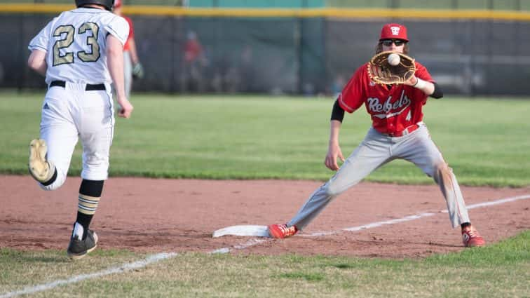 rebels-at-panthers-baseball-4-16-9