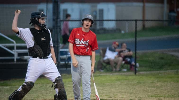 rebels-at-panthers-baseball-4-16-35