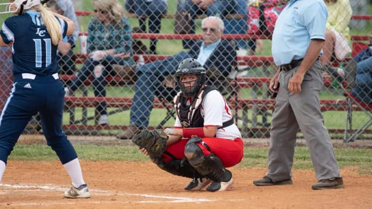 softball-lc-at-todd-4-23-19