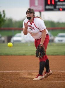 softball-lc-at-todd-4-23-19-3