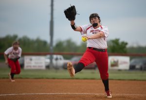 softball-lc-at-todd-4-23-19-9