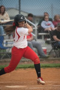 softball-lc-at-todd-4-23-19-18