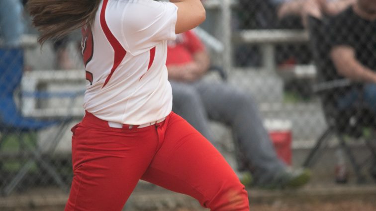 softball-lc-at-todd-4-23-19-18