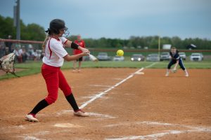 softball-lc-at-todd-4-23-19-24