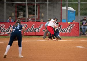 softball-lc-at-todd-4-23-19-14