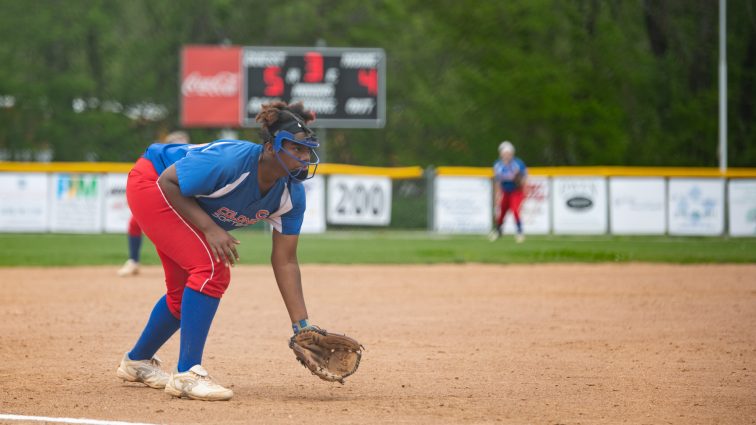 christian-county-at-logan-softball-4-27-15