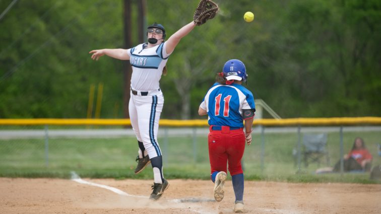 christian-county-at-logan-softball-4-27-23