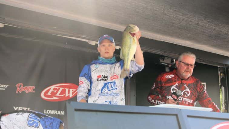 flw-weigh-in-19