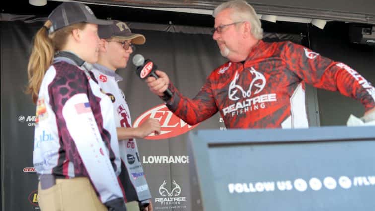 flw-weigh-in-54