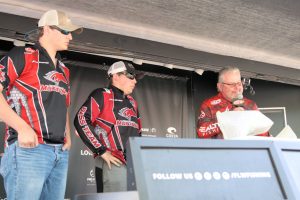 flw-weigh-in-55