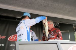 flw-weigh-in-71