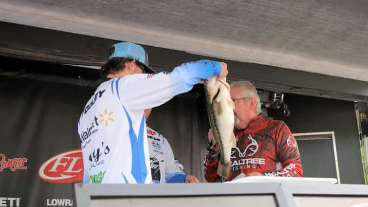 flw-weigh-in-71