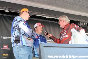 flw-weigh-in-56