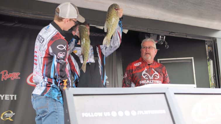 flw-weigh-in-85