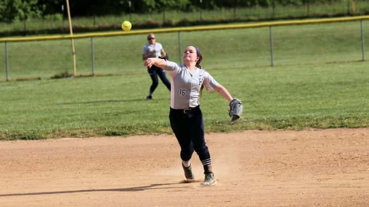 hca-softball-43