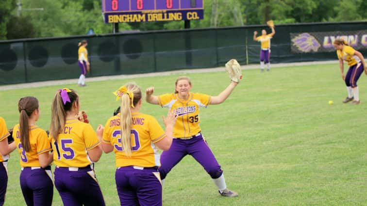 lady-lyons-v-lady-tigers-1