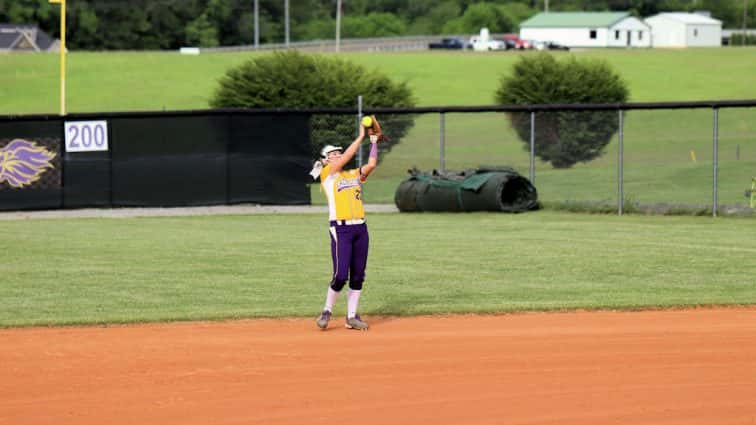 lady-lyons-v-lady-tigers-13