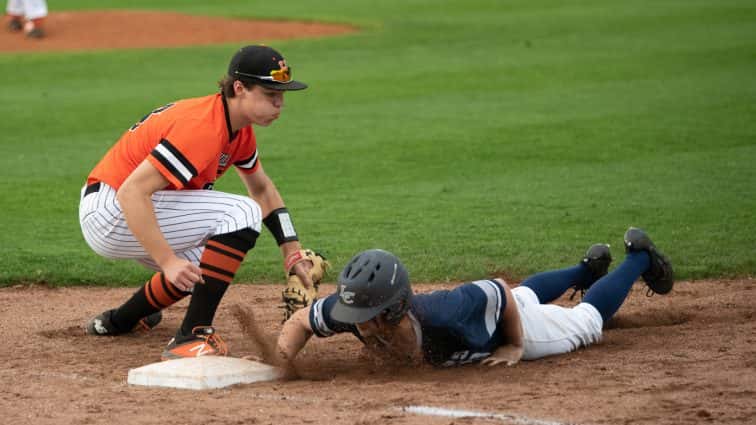 hopkinsville-at-logan-baseball-5-6-19-16