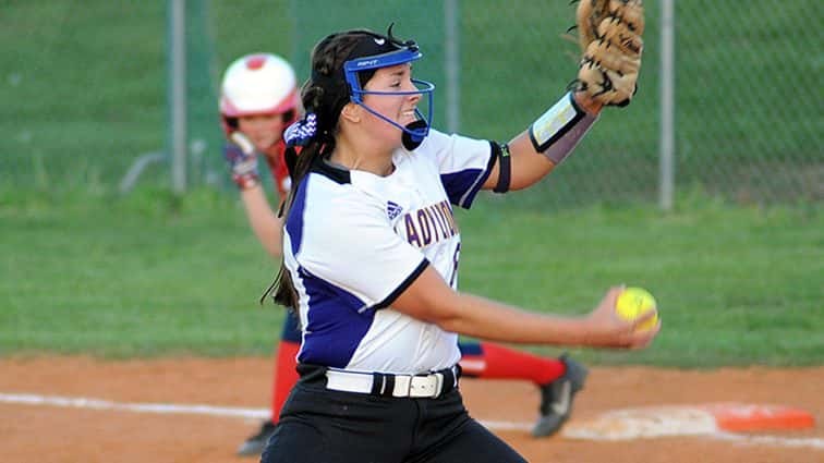 lyon-softball-for-story-2