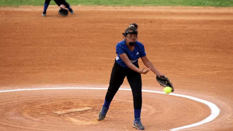 lady-falcons-vs-lady-tigers-3